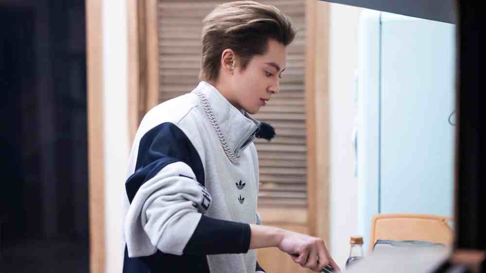 亲爱的·客栈,王鹤棣 高清壁纸 免费下载